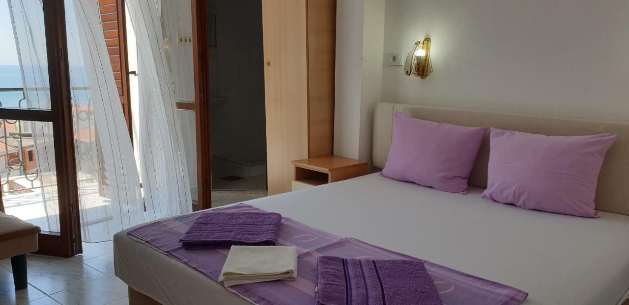 Apartments Prag ウルツィニ エクステリア 写真
