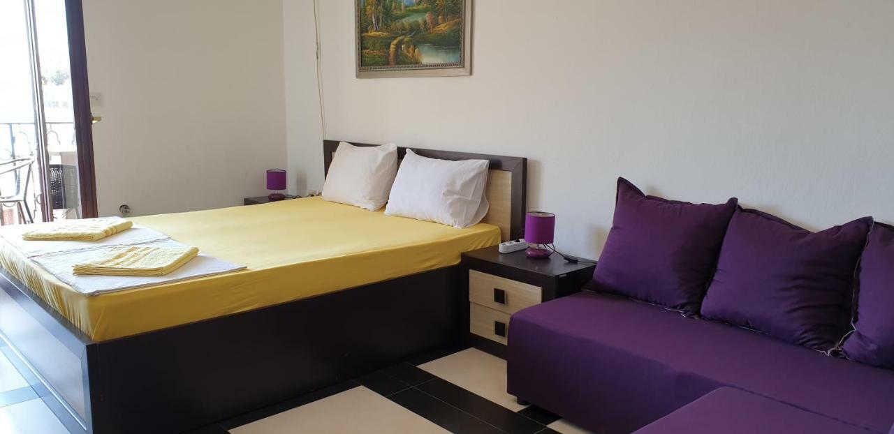 Apartments Prag ウルツィニ エクステリア 写真