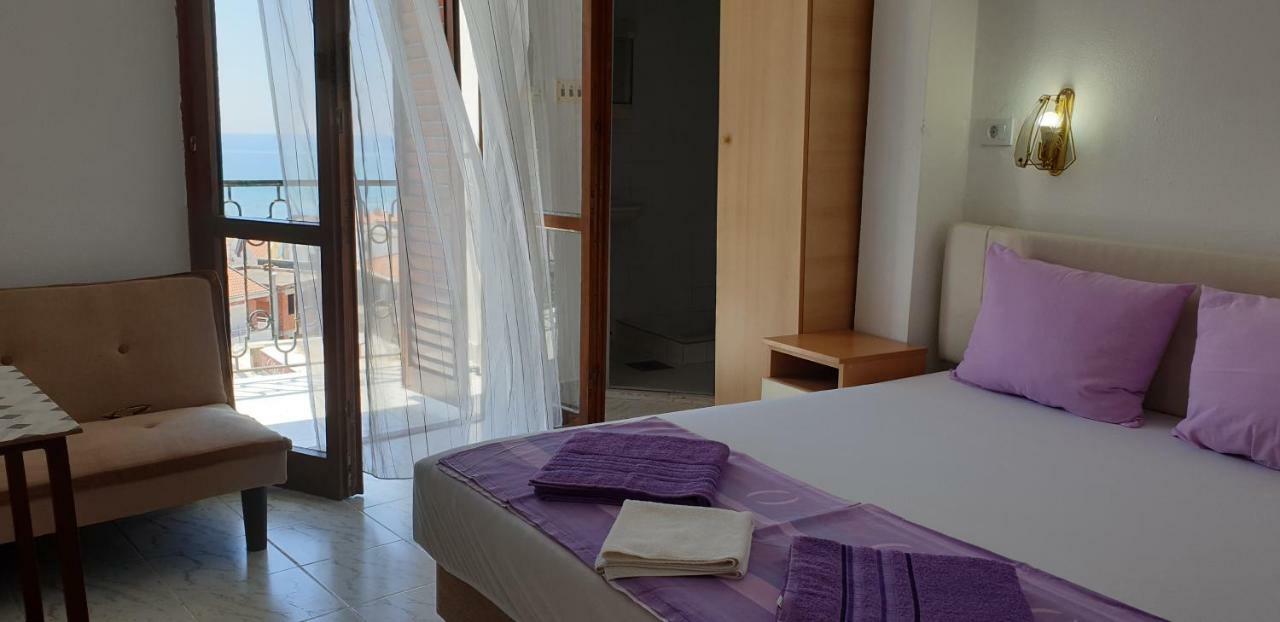 Apartments Prag ウルツィニ エクステリア 写真