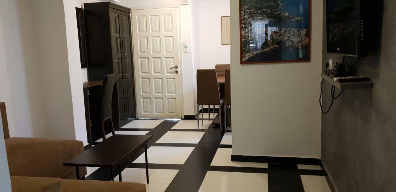 Apartments Prag ウルツィニ エクステリア 写真
