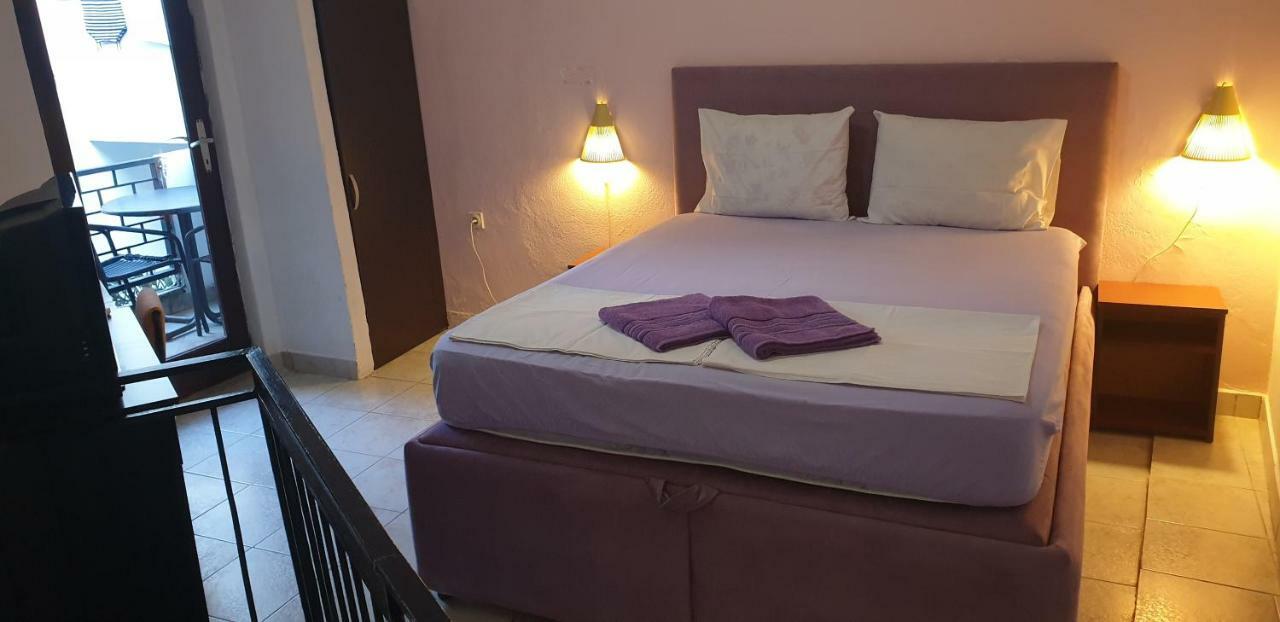 Apartments Prag ウルツィニ エクステリア 写真
